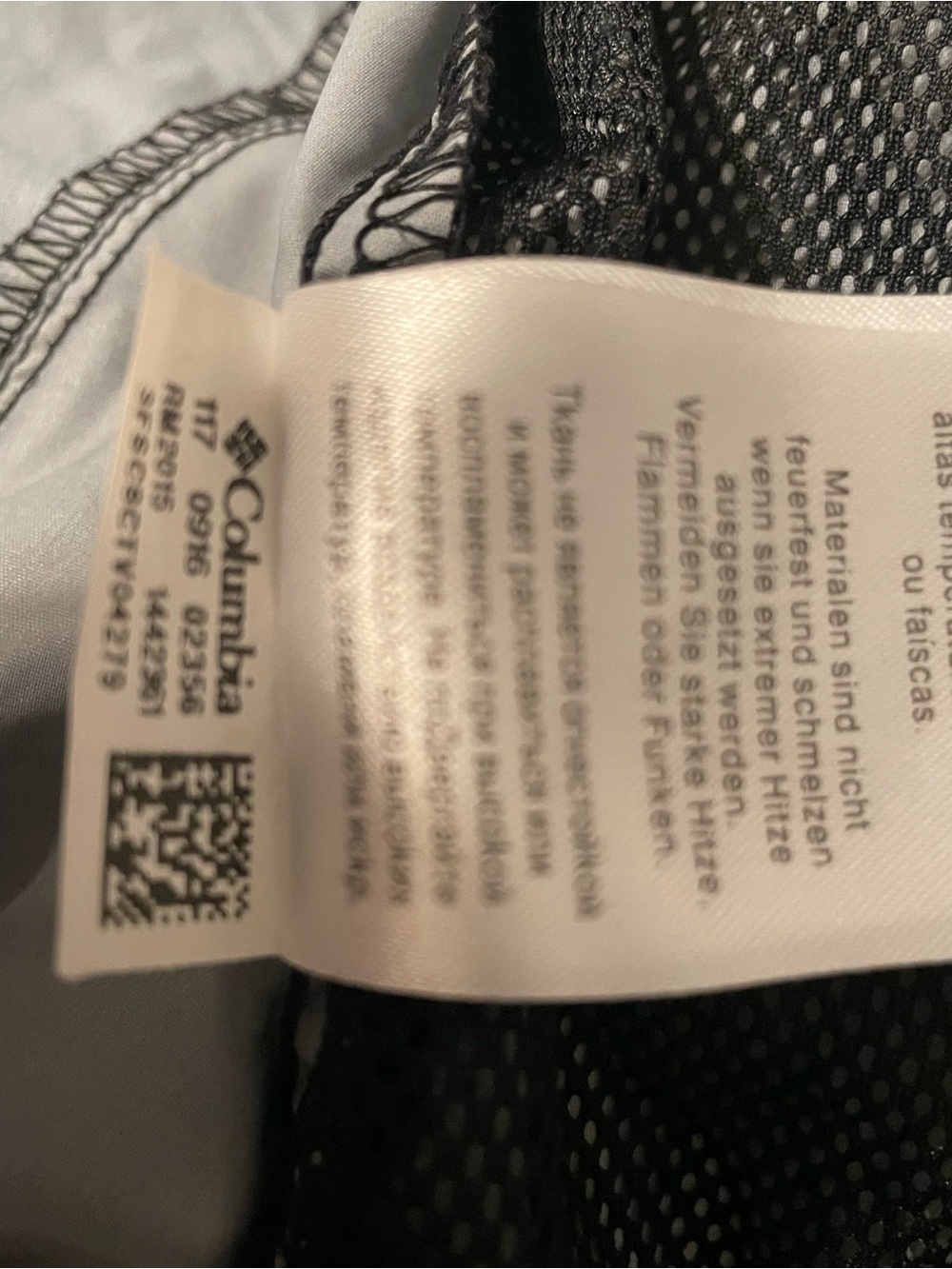 Columbia Two-Tone Black and Gray Windbreaker Jacket - Picture 4 of 15